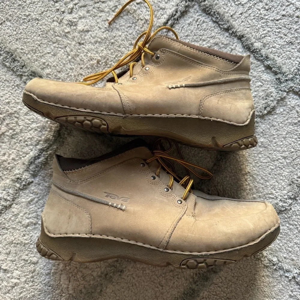 Teva chukka boots leather tan brown 6738 size 11